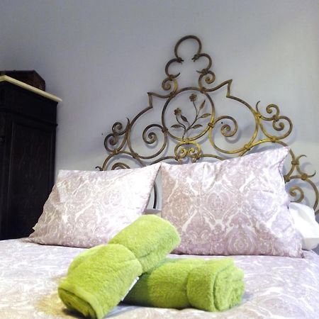 Apartamento Medina Center Apartment Sevilla Bagian luar foto
